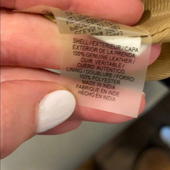 Elie Tahari Suede Leather Vest with Belt NWT - Picture 8 of 8